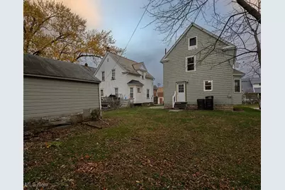 209 Clark Street, Elyria, OH 44035 - Photo 25
