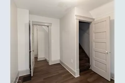 209 Clark Street, Elyria, OH 44035 - Photo 17