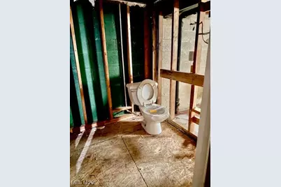 604 S 24th Street, Weirton, WV 26062 - Photo 17