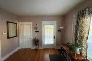 1329 W 7th St, Lorain, OH 44052 - Photo 3