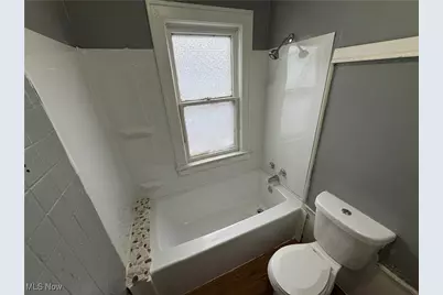 614 E 97th Street, Loveland, OH 44108 - Photo 17