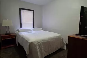 823 Beatty Ave, Cambridge, OH 43725 - Photo 11