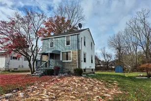 4962 Oroszy Ave, Lorain, OH 44052 - Photo 3