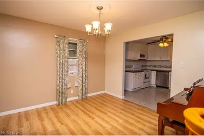 69565 Crescent Road, St Clairsville, OH 43950 - Photo 7