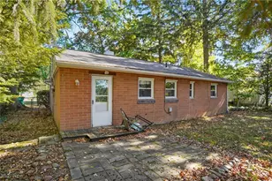 8284 Westmoor Rd, Mentor, OH 44060 - Photo 39