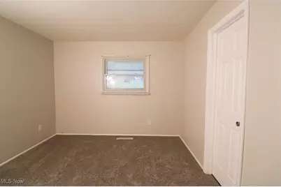 6158 Mark Road, Huber Heights, OH 44146 - Photo 9