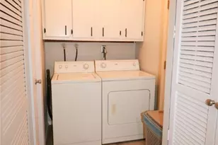 6158 Mark Rd, Huber Heights, OH 44146 - Photo 7