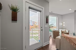 1260 W 70th St, Loveland, OH 44102 - Photo 5