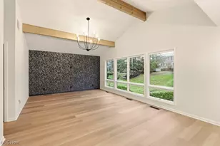 294 S Park Dr, Aurora, OH 44202 - Photo 5