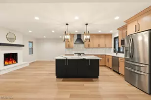 294 S Park Dr, Aurora, OH 44202 - Photo 7