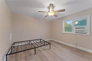 103 Gladstone St, Campbell, OH 44405 - Photo 11