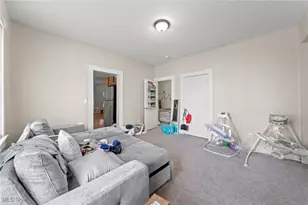 3187 W 44th St, Loveland, OH 44109 - Photo 5