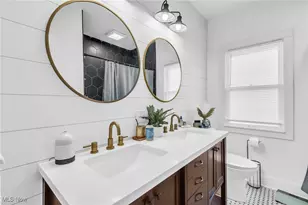 2287 Ogontz Ave, Oakwood, OH 44107 - Photo 17