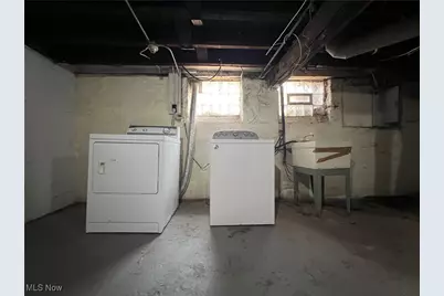 5801 Franklin Boulevard, Loveland, OH 44102 - Photo 29