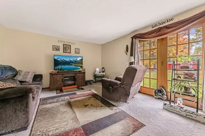 11676 Lair Road NE, Alliance, OH 44601 - Photo 19