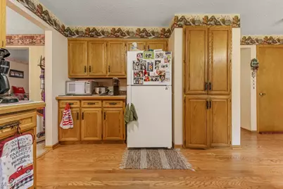 11676 Lair Road NE, Alliance, OH 44601 - Photo 5