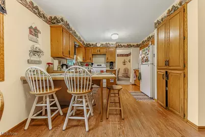 11676 Lair Road NE, Alliance, OH 44601 - Photo 7