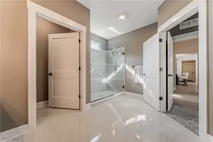 5302 Charlotte's Wy, Sheffield Village, OH 44035 - Photo 31