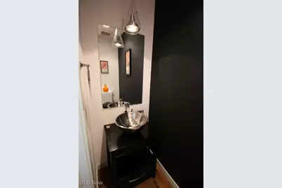 21 Furnace Street #701, Akron, OH 44308 - Photo 7