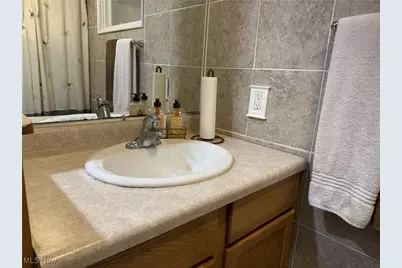 246 29th Street NW, Barberton, OH 44203 - Photo 17