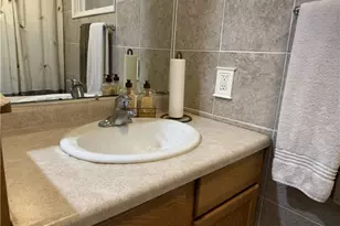 246 29th St NW, Barberton, OH 44203 - Photo 17