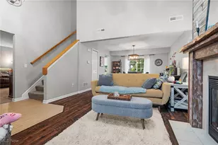 2925 Greenwing Ct, Coventry, OH 44319 - Photo 9