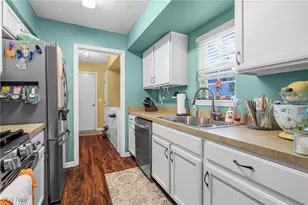 2925 Greenwing Ct, Coventry, OH 44319 - Photo 13