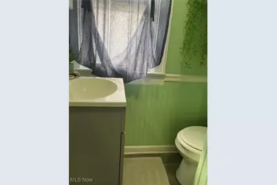 512 Luck Avenue, Zanesville, OH 43701 - Photo 11