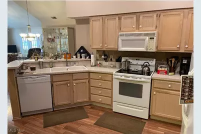 695 E Western Reserve Road #1903, Youngstown, OH 44514 - Photo 11