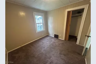 565 Teddy Avenue, Akron, OH 44305 - Photo 11