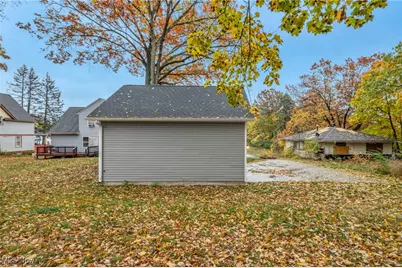 492 Douglas Street, Akron, OH 44307 - Photo 43