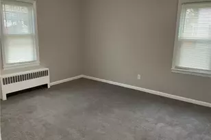 8002 Stockbridge Rd, Mentor, OH 44060 - Photo 13