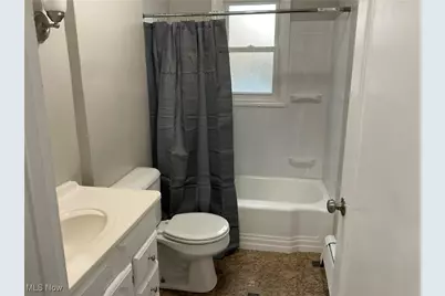 8002 Stockbridge Road, Mentor, OH 44060 - Photo 11