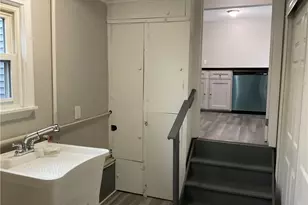 8002 Stockbridge Rd, Mentor, OH 44060 - Photo 9