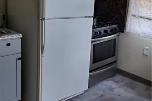 1979 W 54th St, Loveland, OH 44102 - Photo 13