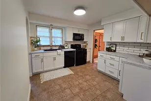 937 S Hazelwood Ave, Youngstown, OH 44509 - Photo 13