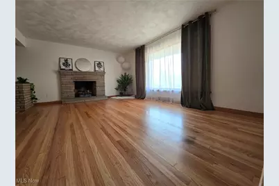 937 S Hazelwood Avenue, Youngstown, OH 44509 - Photo 5