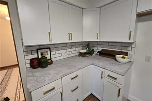 937 S Hazelwood Ave, Youngstown, OH 44509 - Photo 15