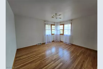 937 S Hazelwood Avenue, Youngstown, OH 44509 - Photo 23