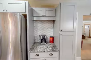 839 Edenridge Dr, Youngstown, OH 44512 - Photo 7