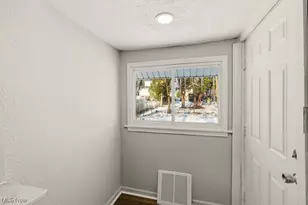 1581 Hillside Terrace, Akron, OH 44305 - Photo 27