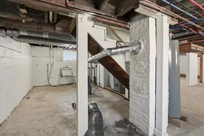 1581 Hillside Terrace, Akron, OH 44305 - Photo 41