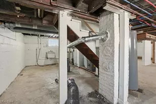 1581 Hillside Terrace, Akron, OH 44305 - Photo 41