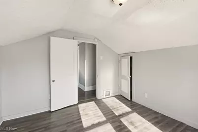 1581 Hillside Terrace, Akron, OH 44305 - Photo 31