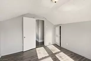 1581 Hillside Terrace, Akron, OH 44305 - Photo 31