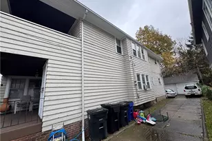 17834 Dillewood Rd, Loveland, OH 44119 - Photo 3