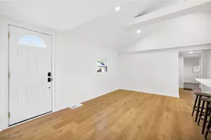 1125 Prospect St, Barberton, OH 44203 - Photo 7