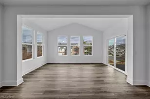 3711 Overlook Ct, Akron, OH 44333 - Photo 13