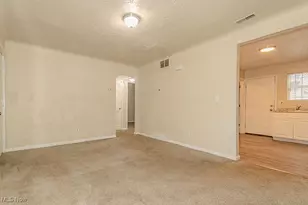 9619 Sandusky Ave, Loveland, OH 44105 - Photo 5