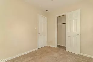 9619 Sandusky Ave, Loveland, OH 44105 - Photo 19